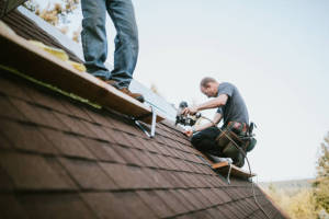 Local Roofers in Riverton, VA